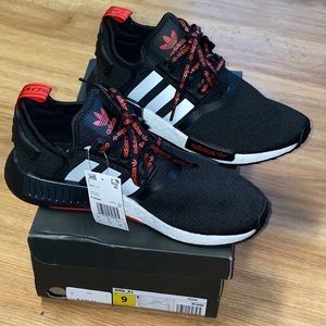 Size 9 NMD_R1